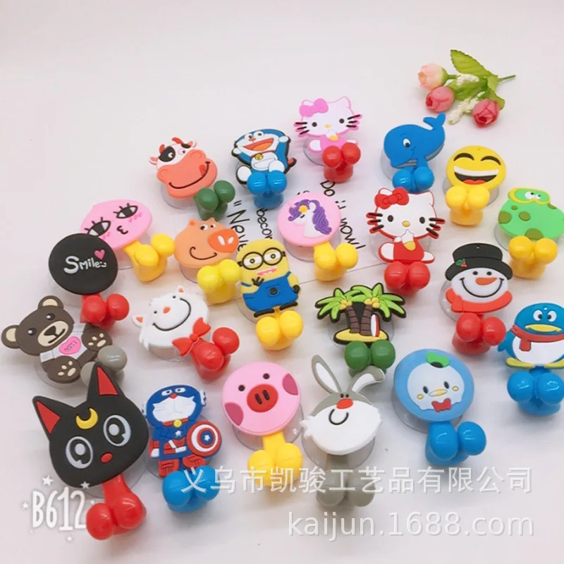 Держатель для зубных щеток на присоске с животными из мультфильмов крепкий