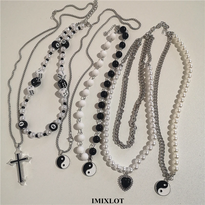 

Goth Harajuku Black Tai Chi Cross Heart Acrylic Pearl Beaded Chain Necklace For Women Egirl Vintage Grunge Jewelry Accessories