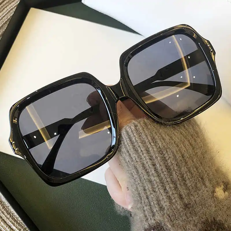 

Oversize Square Sunglasses For Women 2021 Fashion Vintage Black Brown Sun Glasses Men Retro Rivet Eyewear Female Gradient Shades