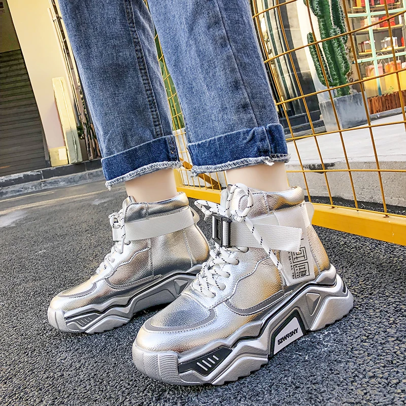 Черные и Серебристые зимние кроссовки с высоким берцем женская повседневная