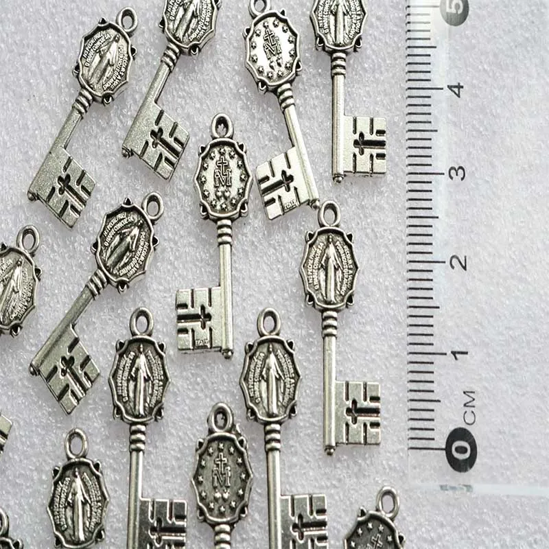 Мини подвеска в виде Девы Марии винтажная золотая медаль Санта Мария|Шармы| |