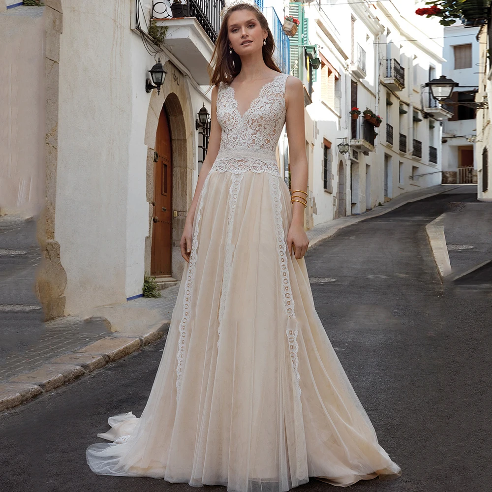 

Bohemian V-Neck Wedding Dresses A-Line Champagne Sleeveless Backless Lace Appliques Sweep Train2021 Bride Gowns Vestido De Noiva