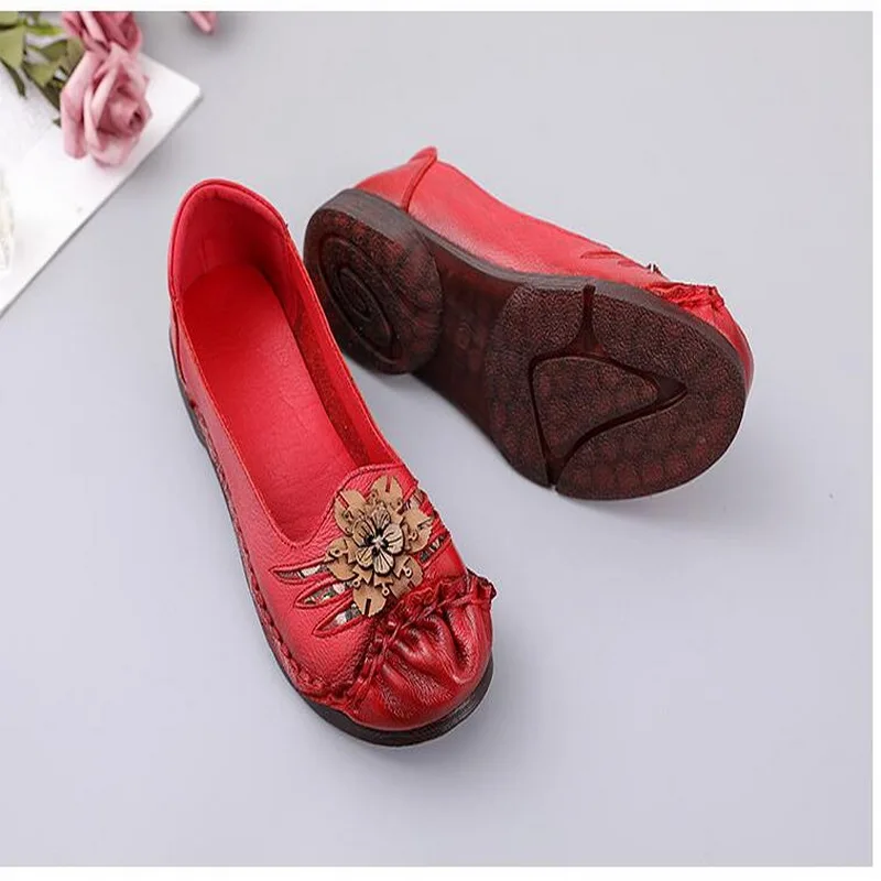 2021 Soft Genuine Leather Flat Shoes Women Flats With Flowers Ladies Shoes Elegant Comfort Casual OL Office Shoes Women Loafers
