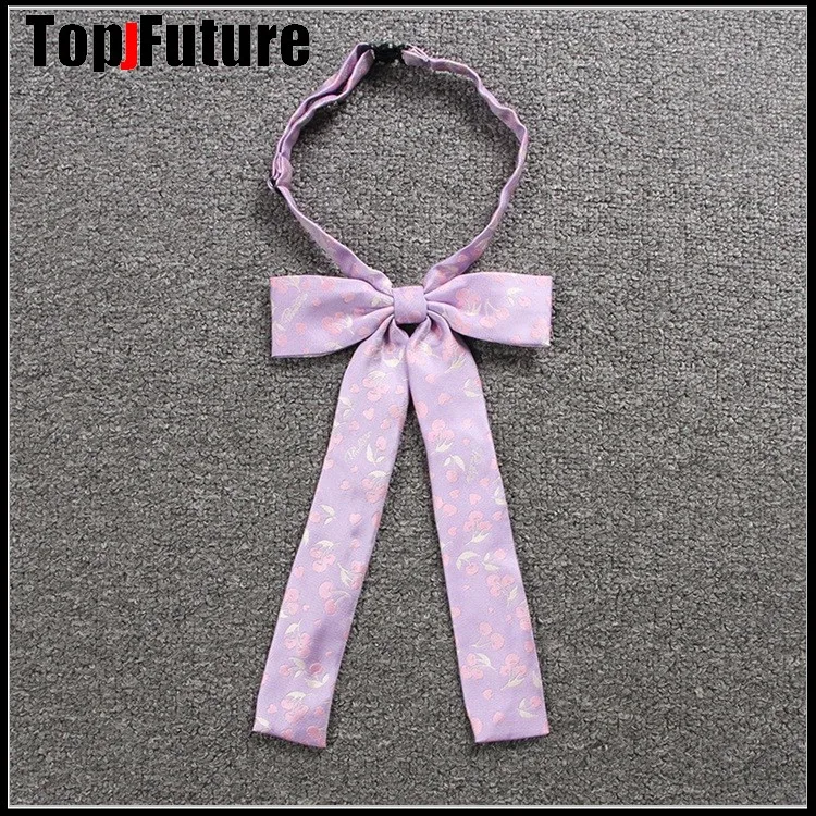 Японская школьная коллежская униформа в стиле JK: бабочка, воротничок, цветок вишни.