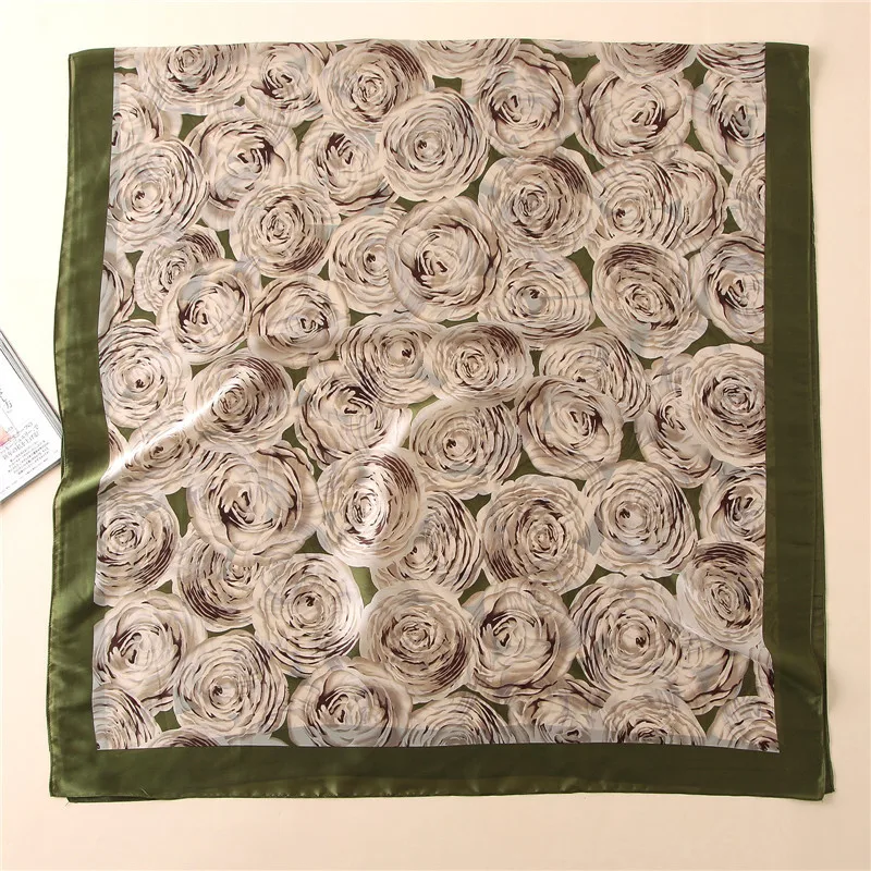 

2020 New style Luxury brand Autumn and winter women Fashion Sunscreen Print silk scarf lady Popular beach headcloth shawl