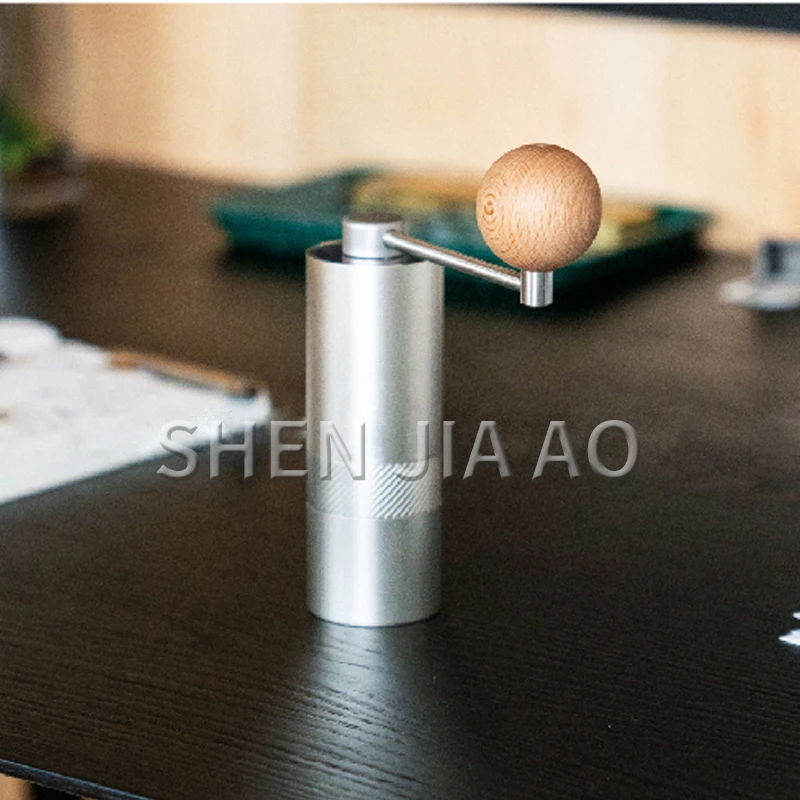 Hand-cranked coffee bean machine Mini portable grinder Manual processing grinding Stainless steel 1PC | Бытовая техника