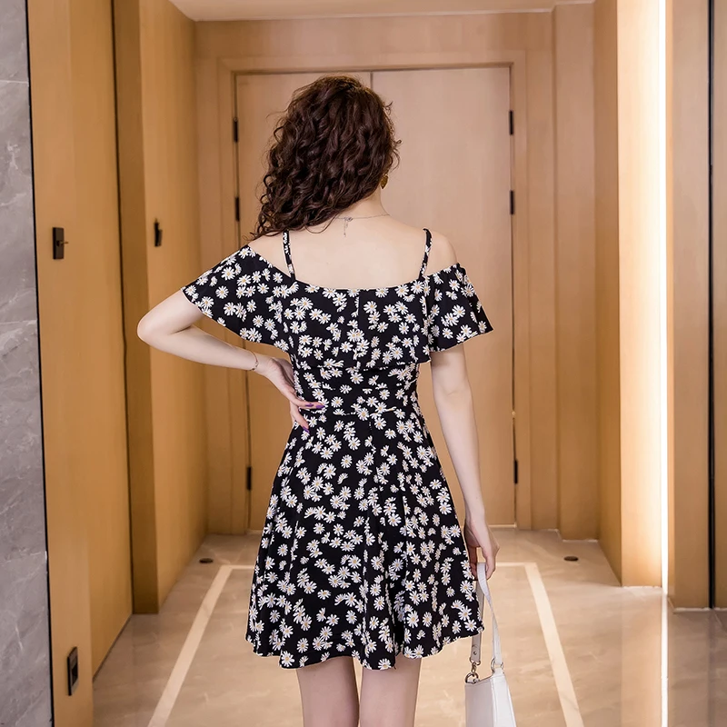 

COIGARSAM Sexy Ruffles Women one-piece dress korean Summer Floral Print Chiffon Spaghetti Strap Dresses Black 8919