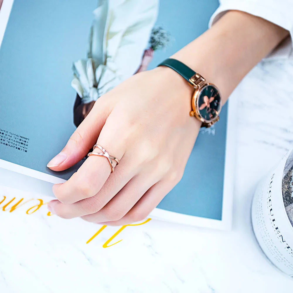 Женское кольцо из титана и нержавеющей стали с геометрическим рисунком |