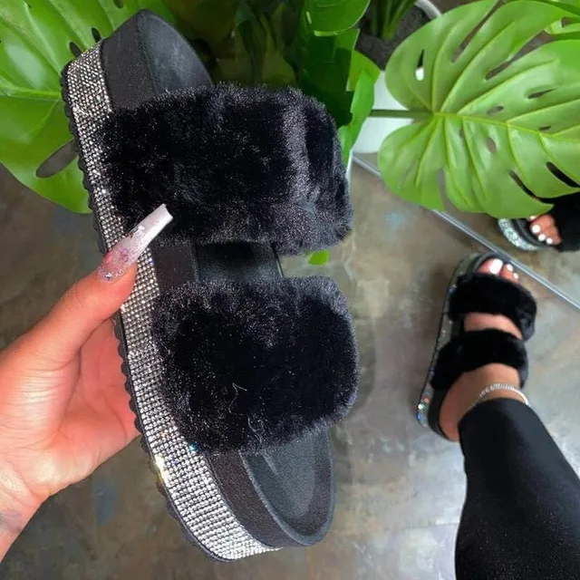 

Fur Rhinestone Women Slippers Platform Wedges Heel Black Faux Flur Non Slip Outside Indoor Slides Fashion Luxury Shoes Ladies
