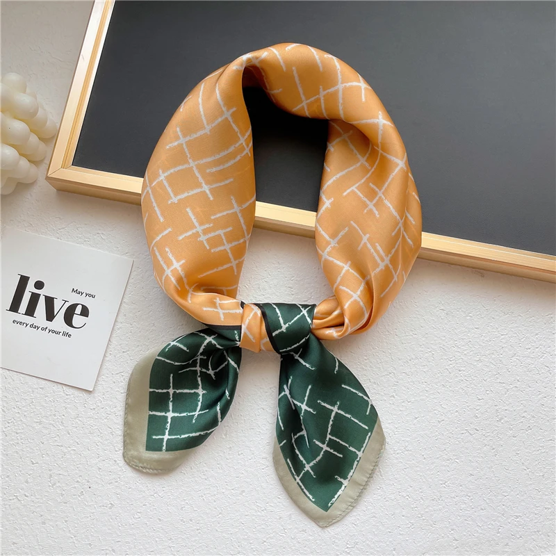

2022 Neck Kerchief Foulard Square Silk Scarf Women Spring Fashion Female Hairbands Printed Shawl Wrap Lady Bandana