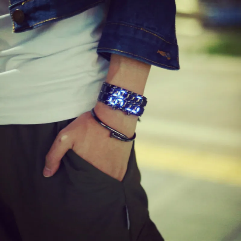

Fashion Creative Personality Led Luminous Electronic Watch Male and Female Couple Bracelet Watch Reloj Inteligente Hombre