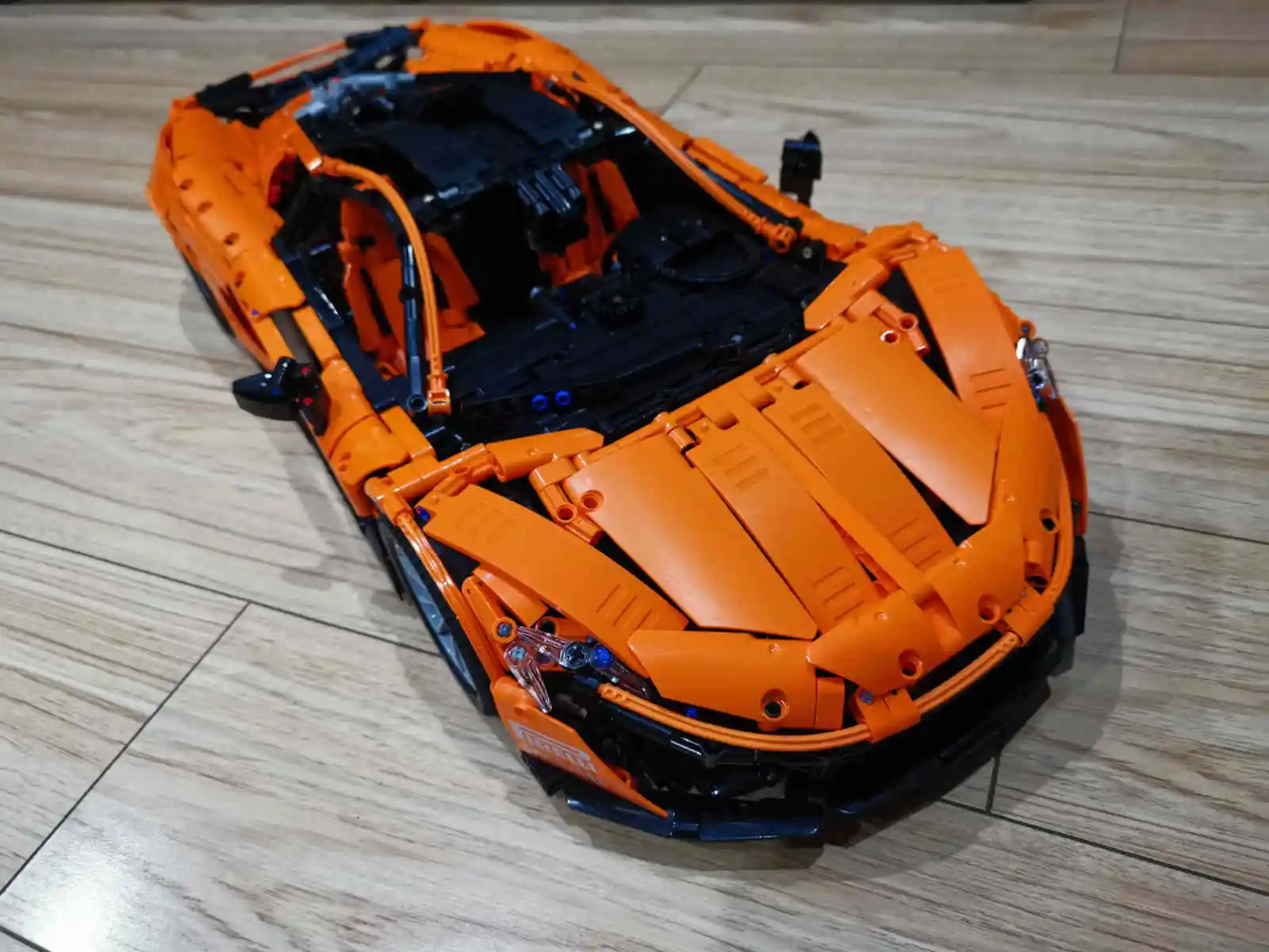 DHL модель 20087 года MOC-16915 mlaren P1 функция двигателя набор строительных блоков