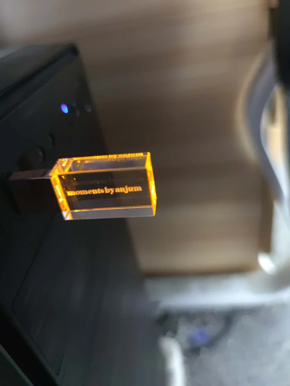 (10pcs/lot free logo fee) New Custom 3D Inside LOGO Crystal USB 2.0 Memory Flash Stick with plastic Box
