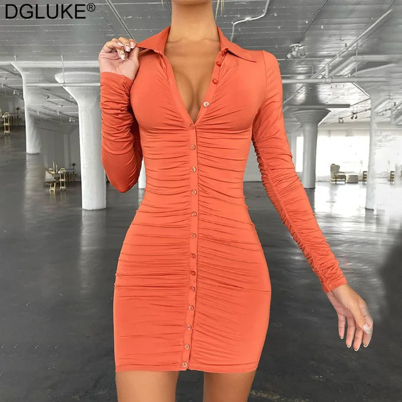 

Платье-рубашка женское короткое оранжевое/белое с длинным рукавом и рюшами