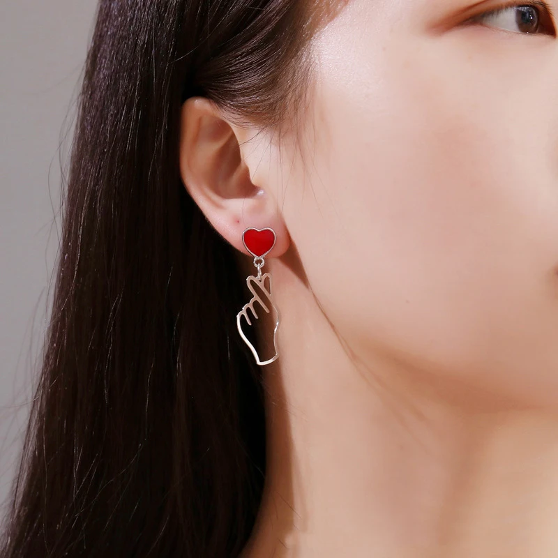 

European and American Temperament Chain Earrings Fashion Hollow Love Asymmetric Popular Love Gesture Earrings