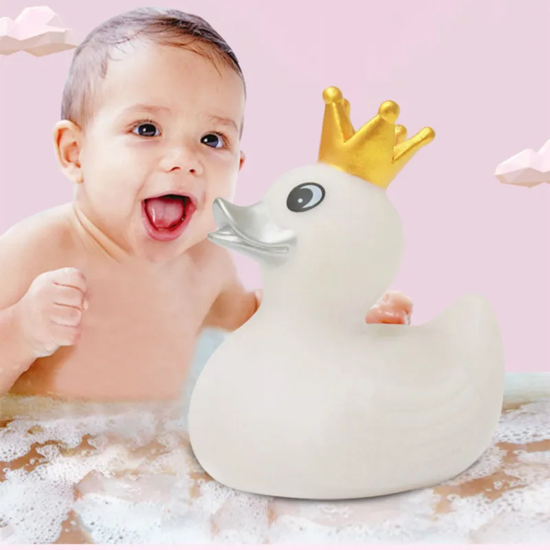 

Усовершенствованная резиновая утка принц детская игрушка для купания в воде для детей детский подарок на день рождения классическая игруш...