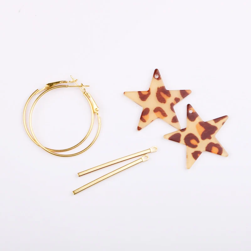 Женские круглые серьги-кольца золотистые металлические серьги с леопардовой