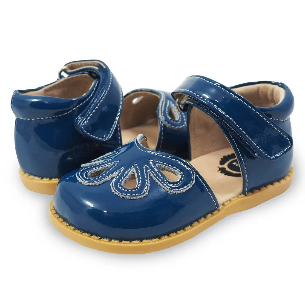 

Livie & Luca Summer Style Children Sandals Girls Petal Flower Shoes Kids Flat Sandals Baby Girls Guniue Leather Shoes