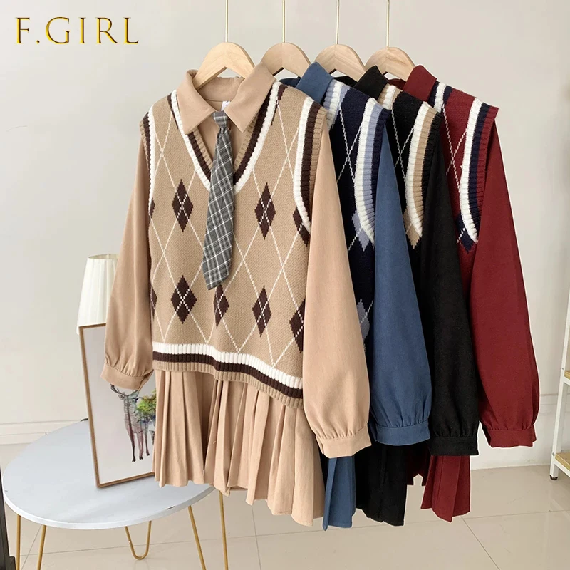 

2021 New Fashion Corduroy Jacket Women Autumn Winter Solid Turn Down Collar Long Sleeve Coat with Belt Ourwear