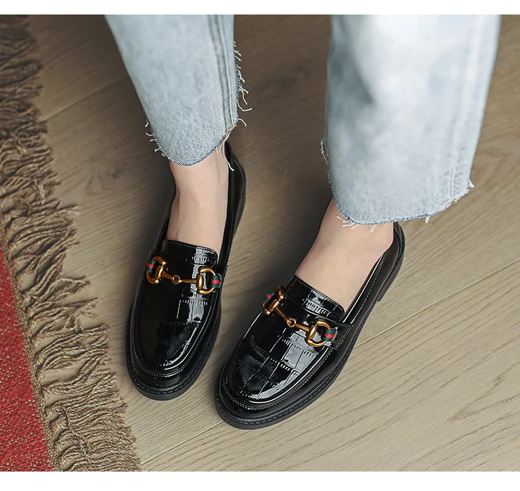 

British Style Small Leather Shoes Women 2021 Spring and Autumn New Fashion Flat Black Work Peas Shoes Lazy Shoes