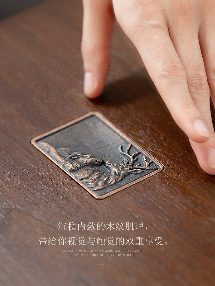 Large-capacity Wooden Jewelry Box Princess European Style Earrings Earrings Ring Watch Jewelry Storage Box Classic Three-color