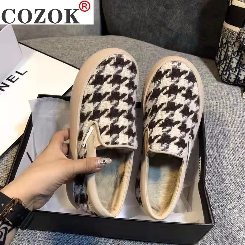 

2020 Women Snow Boots suede Ankle Boots Winter keep warm Thick soles and comfortable Flat Wool Boots Women Shoes Casual shoes