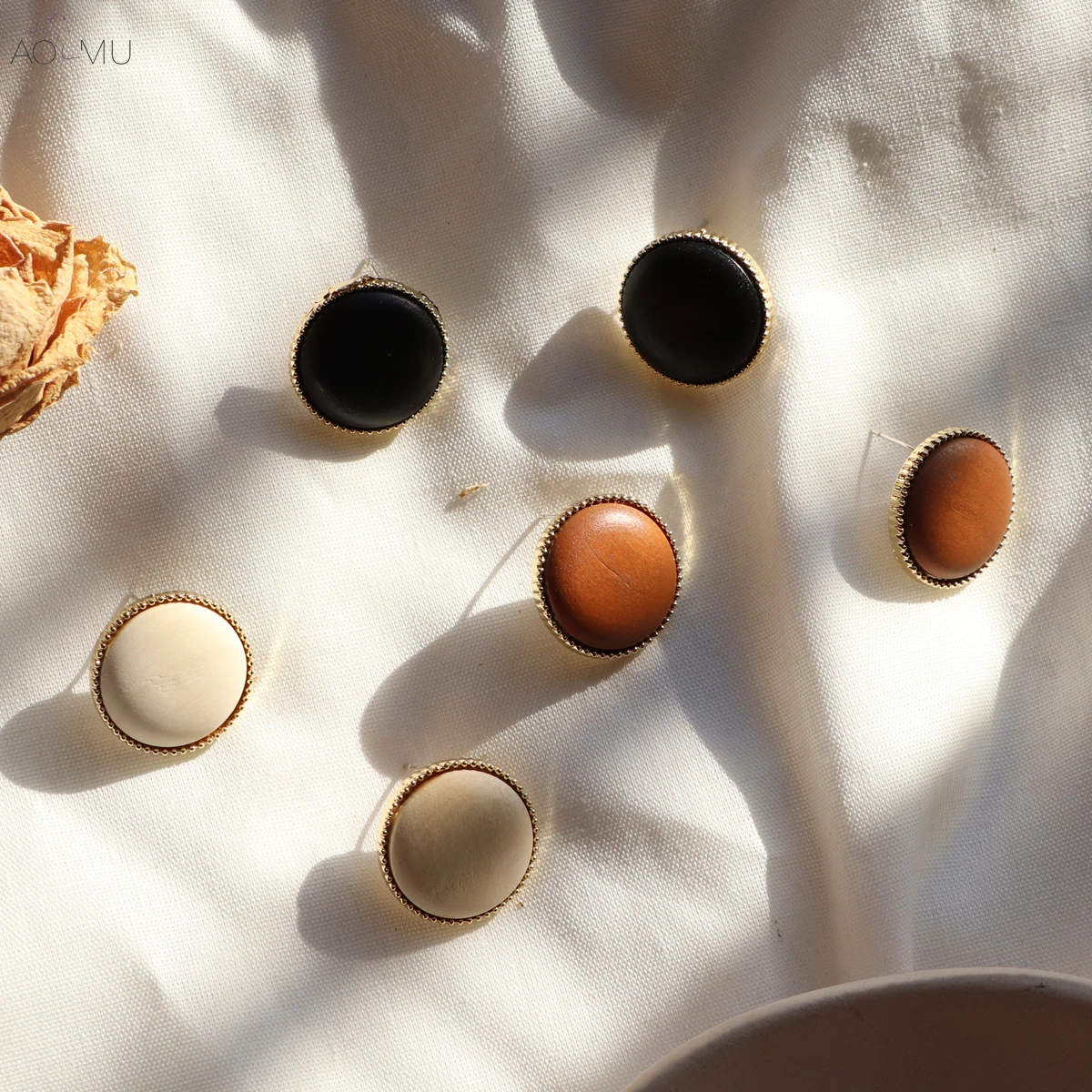 Женские металлические серьги-гвоздики AOMU в стиле ретро геометрический дизайн