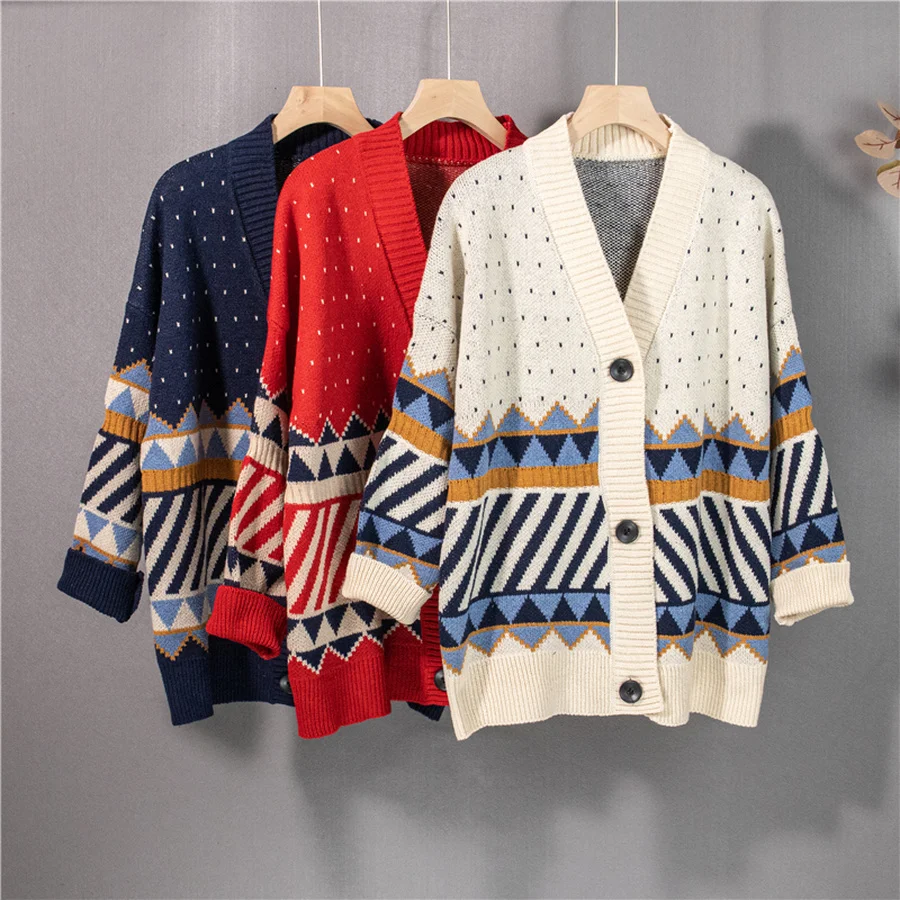

SYJ New 2021 Women's Autumn Winter Sweaters V-Neck Oversized Elegant Buttons Cardigans Checkered Vintage Tops SWC1377JX