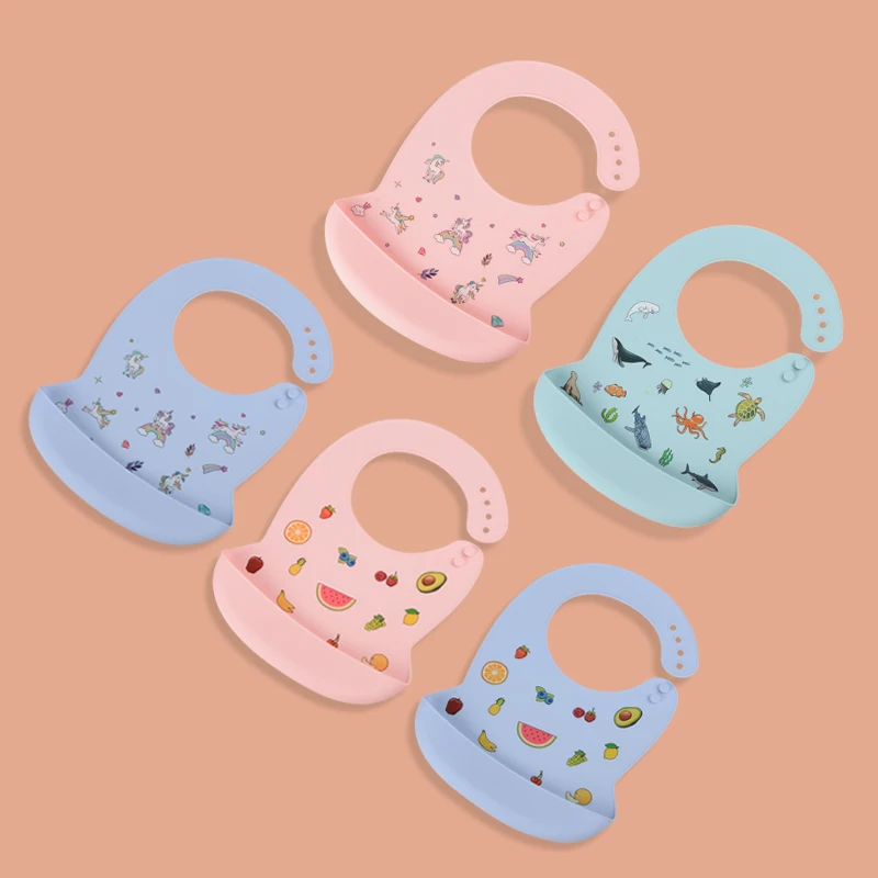 Silicone Babi Bib Waterproof Saliva Dripping Banana Bibs Cartoon Newborn Feeding Soft Edible Aprons Baby Adjustable Burp Scarf car baby accessories