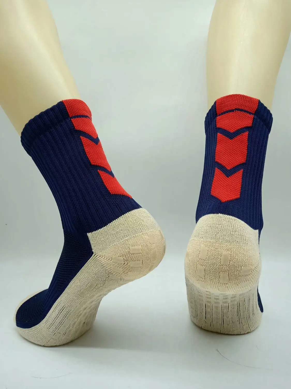 

Non-Slip Wear-Resistant Breathable Sports Men Soccer Socks Absorb Sweat Women Sports Socks Adult Outdoor Football Cycling Socks