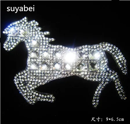 2 шт./лот прекрасный конский узор из страз горячей фиксации Переводные аппликации