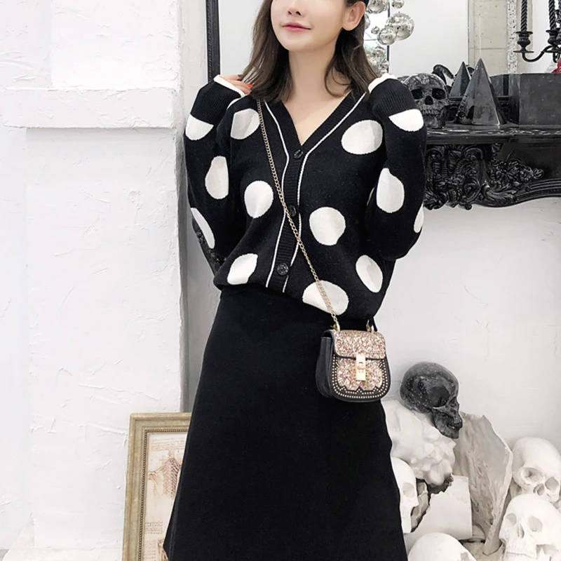 women sweater knitted long sleeve black white polka dot cardigans loose V neck autumn winter elegant M0086 |