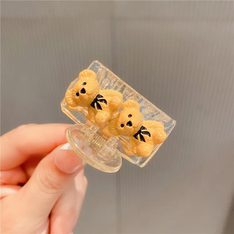 

Cute Bear Korean Acrylic Hair Claw for Bun Shark Clips for Women Girl Handmade Fashion Accessories Mujer Wholesale