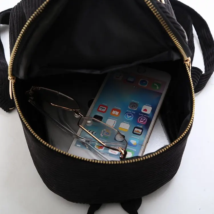 

Cute velvet Backpack For Teenagers Children Mini Back Pack Kawaii Girls Kids Small Backpacks female Packbags Fur ball school bag