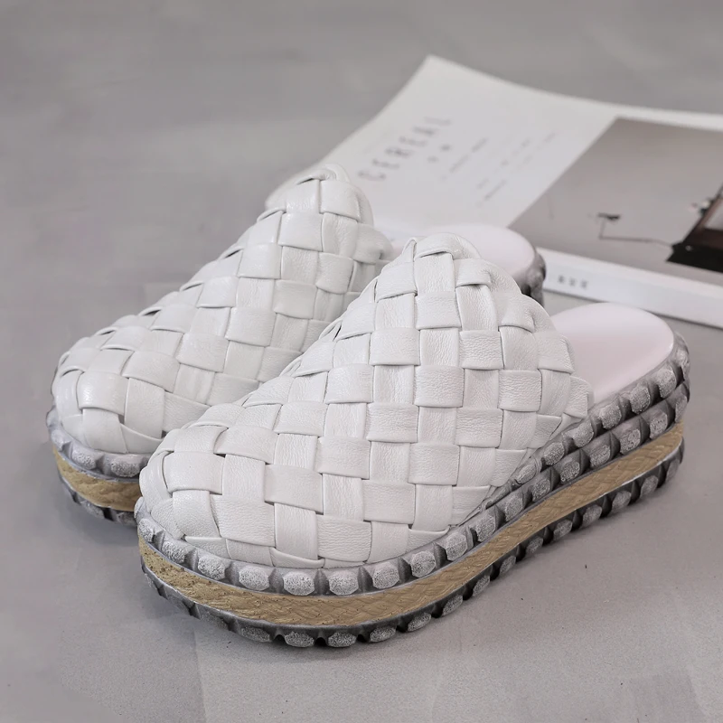 

VALLU original spring and summer 2020 new waterproof platform Baotou sandals thick bottom woven leather shoes