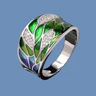 Женское кольцо из серебра 925 пробы с эмалью и зелеными листьями