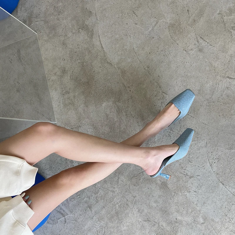 Туфли-лодочки женские на высоком каблуке квадратный носок без застежки шлепанцы