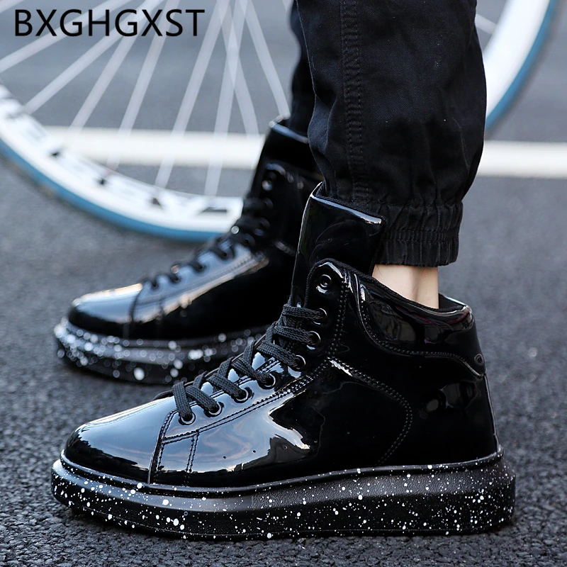 

Unisex Hip Hop Shoes Fashion Breathable 2021 High Top Shoes Summer Brand Designer Men Shoes Patent Leather Zapatos Hombre Casual
