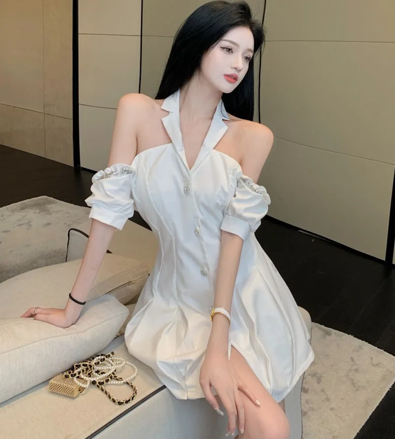 

2021Summer fashion sexy Women Korean design off-shoulder diamond-studded puff sleeve single-breasted pleated dress