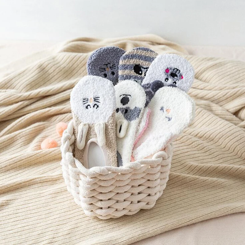 Cute Coral Fleece Socks Women Winter Warm Boat Socks Floor Silicone Non-slip 3D No Show Short Animal Socks Female Home Calcetine