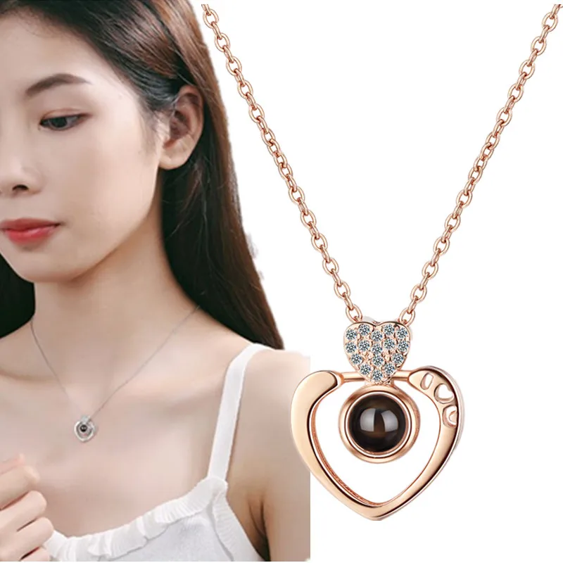 

Love Peach Mood Lovers Necklace Female Memory Love 100 Languages Projection Sound Web Celebrity Short Style Clavicle Chain