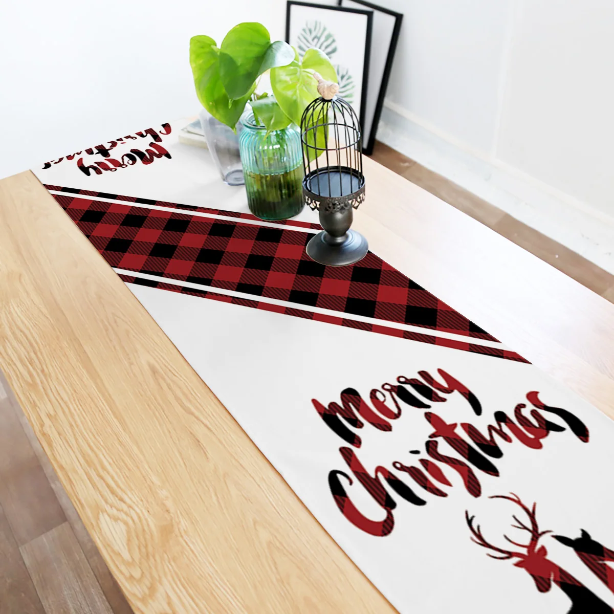 Рождественская скатерть с принтом оленя в красно черной решетке для отеля