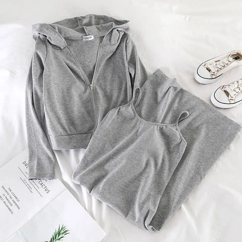 Fashion female two-piece suit 2020new hooded loose casual jacket + slim strap skirt | Женская одежда