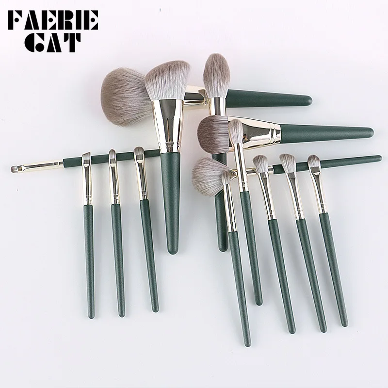 

14Pcs Makeup Brushes Set Super Soft Cosmetic Foundation Powder Blush Eye Shadow Lip Blend Wooden Handle Beauty Tool Kit Beginner