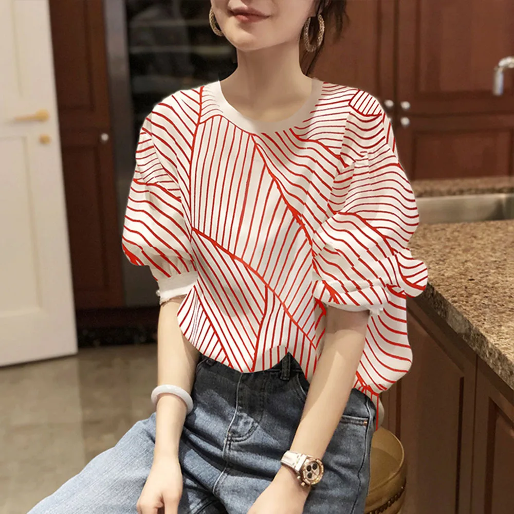 Блузка женская в красную полоску тонкая рубашка с коротким рукавом и буффами на