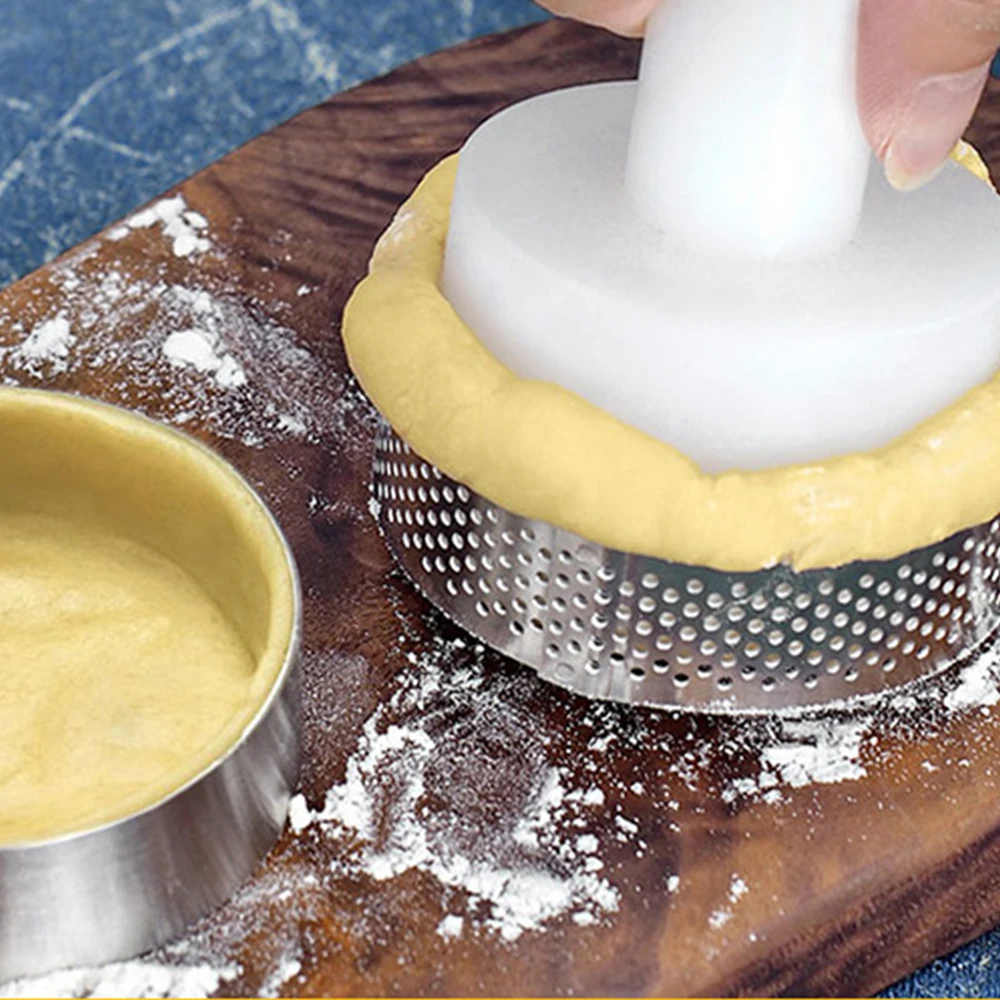 

Circular Stainless Steel Tart Ring Bottom Tower Pie Cake Mold Baking Tools Heat-Resistant Perforated Cake Mousse Ring Kitchen