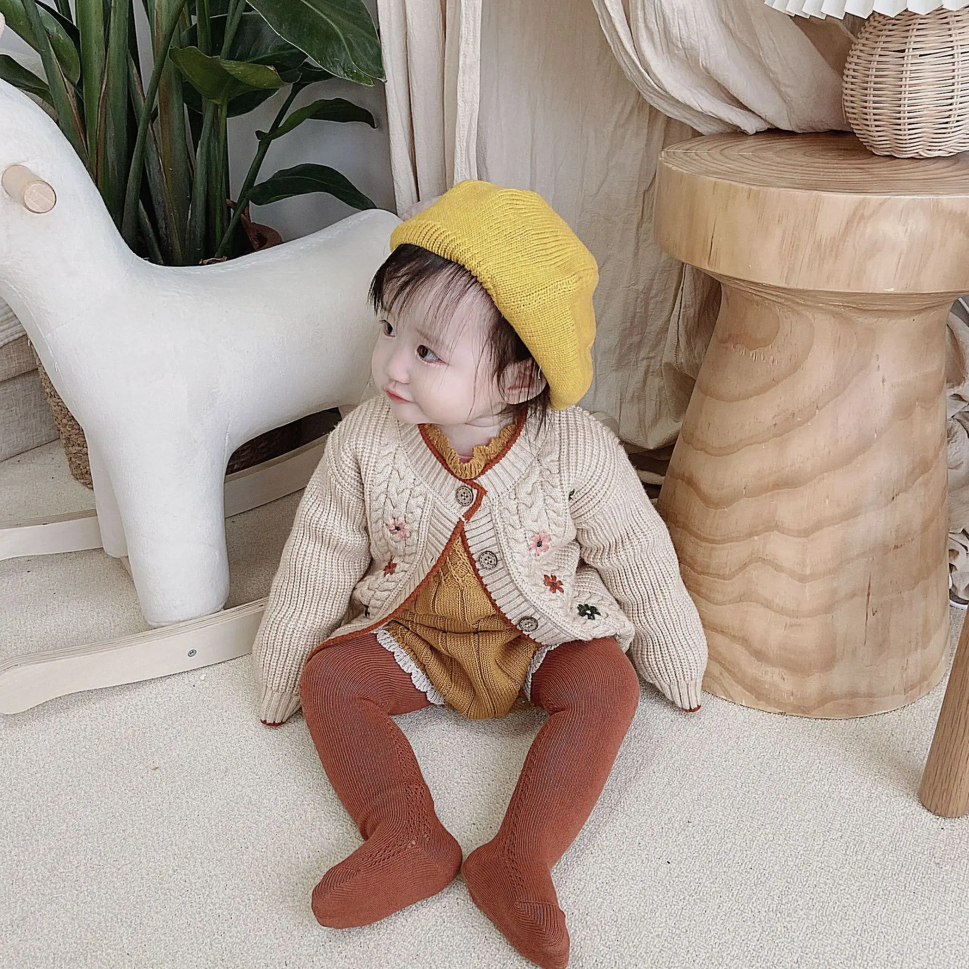 

2020 New Baby Knitted Sweater Cotton Winter Fashion Cardigan