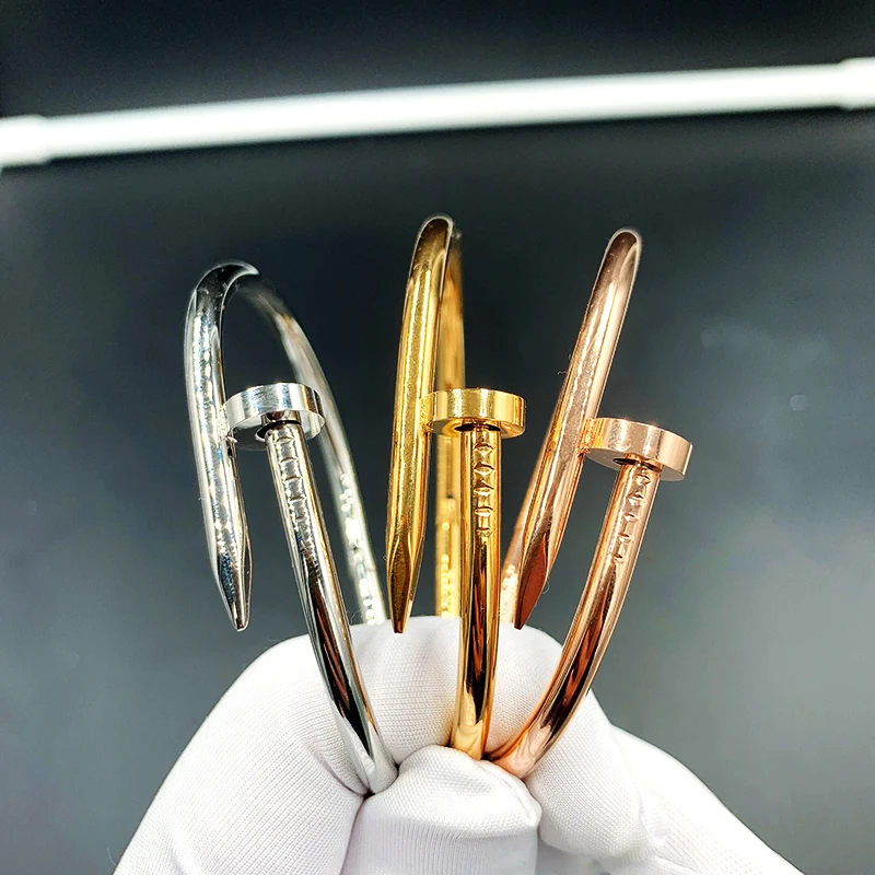 

Classic 316L Stainless Steel Plated Geometry Bracelet for Women Jewelry Top Designer Creativity High Quality Shiny AAA Zirconia