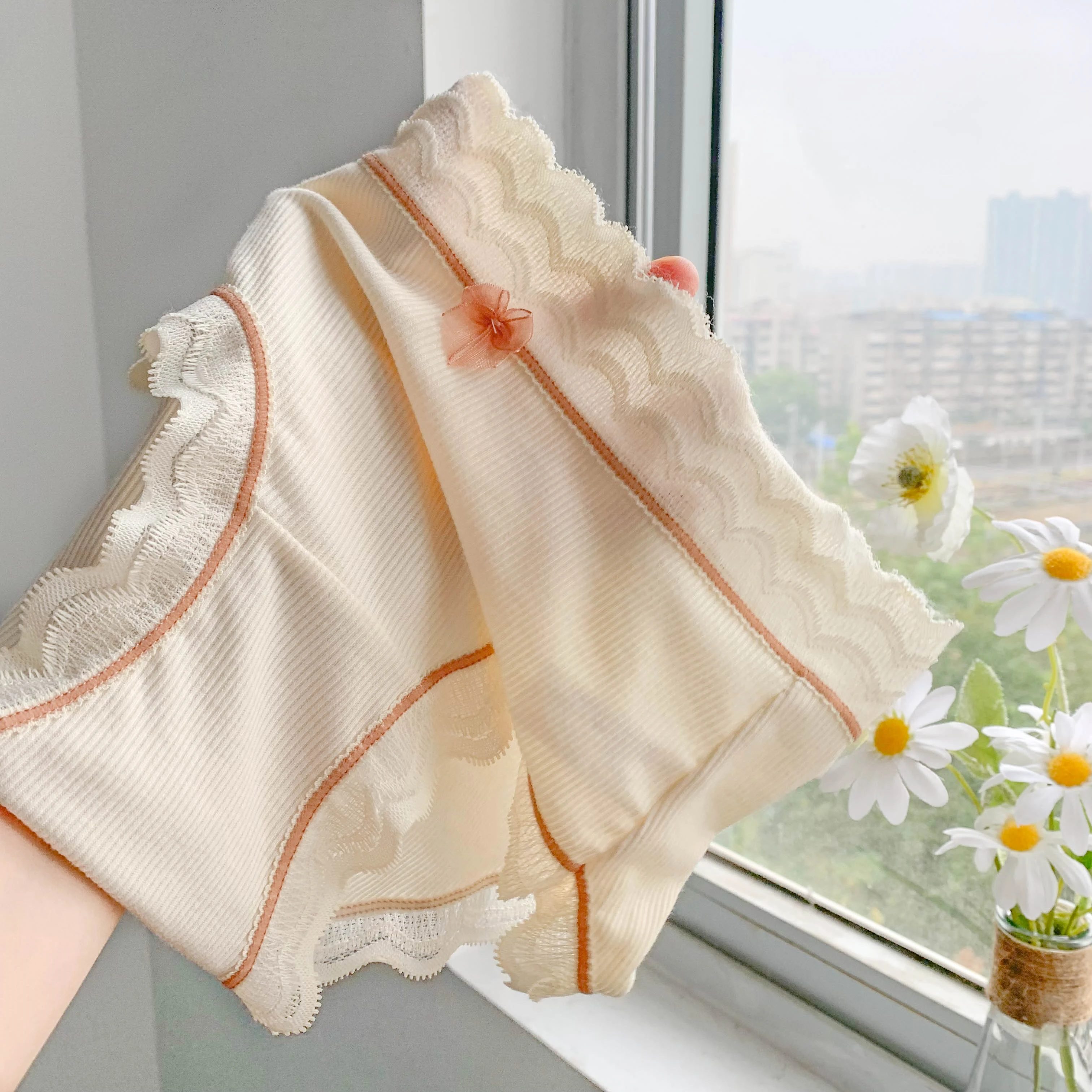 

Осенне-зимние женские трусы, нижнее белье, сексуальные хлопковые мягкие кружевные трусики без следов, женское милое нижнее белье