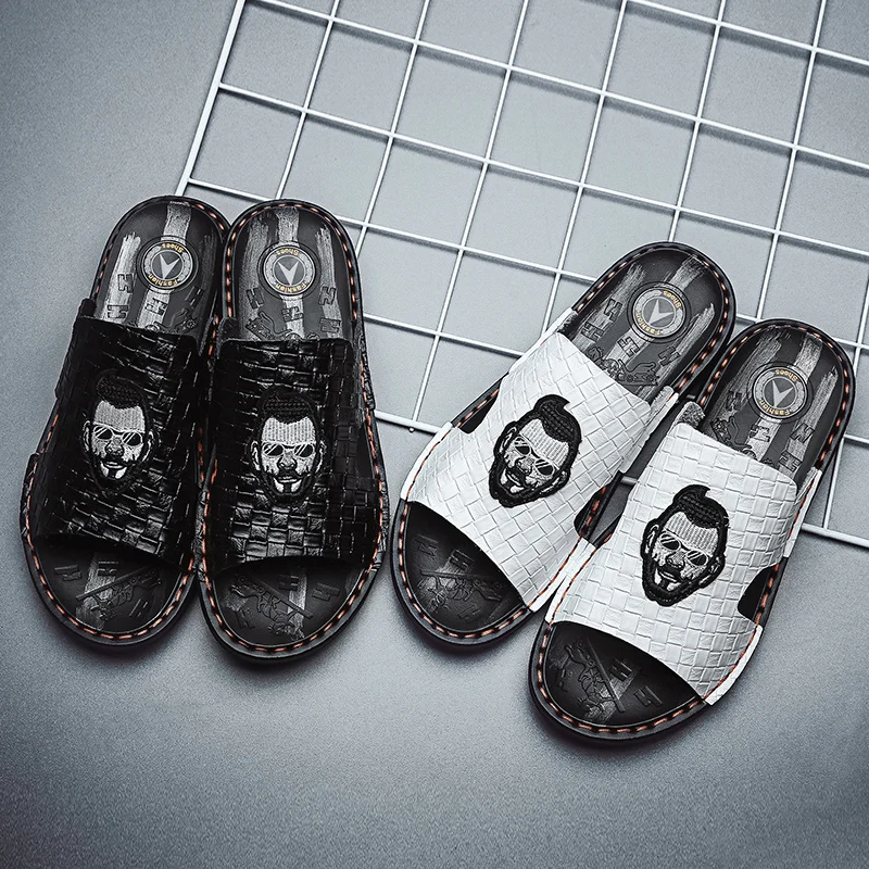 

Men's leather slippers outdoor beach slippers comfortable and breathable flip flops in spring and summer men's casual shoes